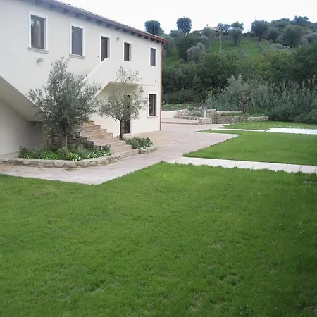 Kasale Aparthotel 3*